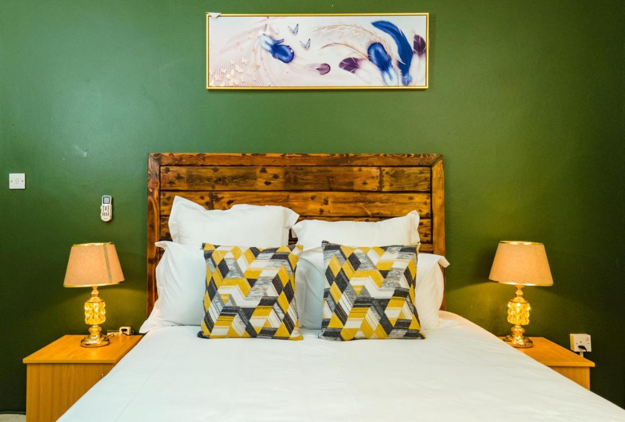 Birdville Bnb Guest House Gaborone Zewnętrze zdjęcie